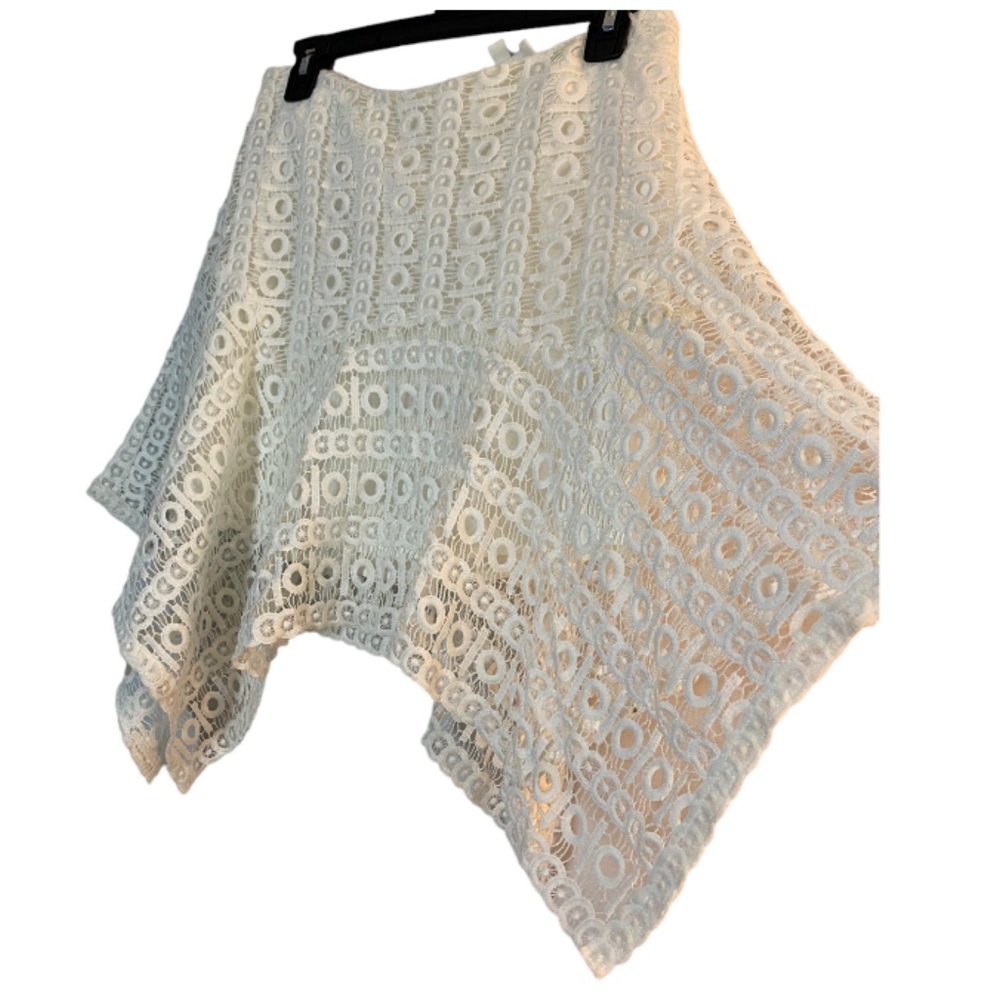 Anthropologie Mare Mare White Crochet-Lace Mini Skirt Asymmetric Size Medium - Picture 2 of 6